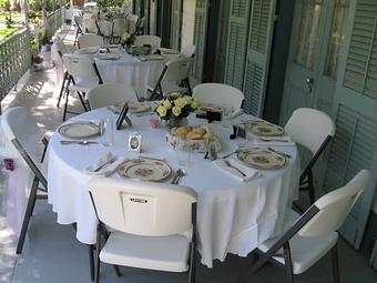 Exterior: Nov. 2012 - Carriage House Restaurant in The Myrtles Plantation - Saint Francisville, LA American Restaurants