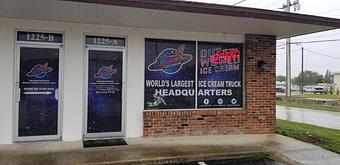 Exterior - Cosmos Ice Cream in Rockledge, FL Dessert Restaurants