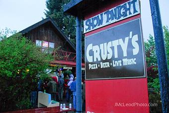 Exterior - Crusty's Pizza in McCall, ID Pizza Restaurant