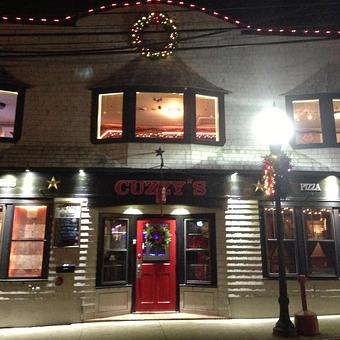 Exterior - Cuzzy's in Camden, ME American Restaurants