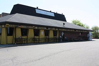 Exterior - Dad's Pub and Grub in Monroeville, PA American Restaurants