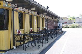 Exterior - Dad's Pub and Grub in Monroeville, PA American Restaurants