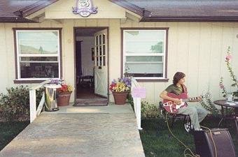 Exterior - Dahlia, A Boutique in Tehachapi, CA Boutique Items Wholesale & Retail