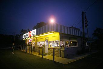 Exterior - Dairy Joy in Hinckley, IL American Restaurants