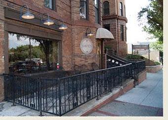 Exterior - Daves Pub in Birmingham, AL Pubs