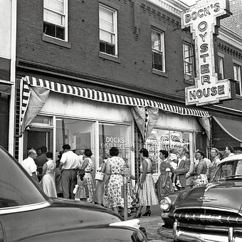 Exterior - Dock's Oyster House in Atlantic City, NJ Organic Restaurants