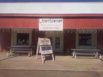 Exterior - Downtowner Restaurant in Hooks, TX American Restaurants