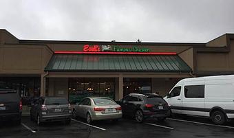 Exterior - Ezell's Famous Chicken in Bothell, WA Chicken Restaurants