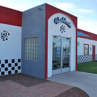 Exterior - Flashbacks Diner in Arizona City, AZ Diner Restaurants