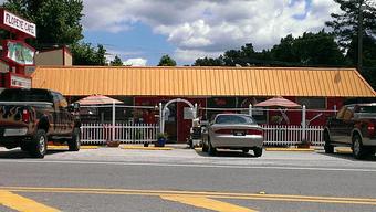 Exterior - Flopeye Diner in Great Falls, SC American Restaurants