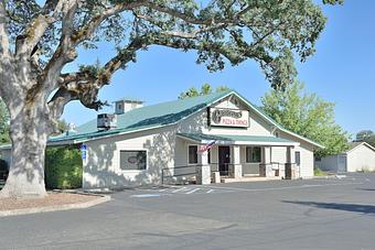 Exterior - Goodtimes Pizza and Things in Palo Cedro, CA Pizza Restaurant