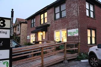 Exterior - Green Apple Salon in Baytown, TX Beauty Salons