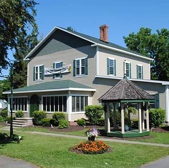 Exterior - Green Gate Inn in Camillus, NY Pubs Exterior - Green Gate Inn in Camillus, NY Pubs