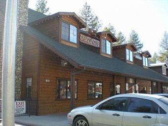 Exterior - Grizzly Cafe in Wrightwood, CA American Restaurants