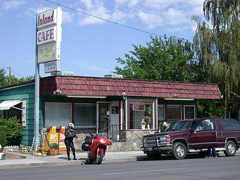 Exterior - Inland Cafe in Baker City, OR American Restaurants