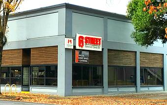 Exterior - 6th Street Restaurant & Sports Bar in Downtown Eugene - Eugene, OR American Restaurants