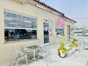 Exterior - LA Sala's Bi-Rite Market in Monterey, CA Delicatessen Restaurants