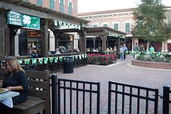 Exterior - Local Table in Cinco Ranch In Villagio Town Square - Katy, TX American Restaurants