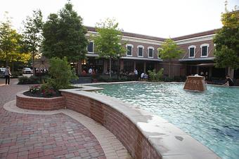 Exterior - Local Table in Cinco Ranch In Villagio Town Square - Katy, TX American Restaurants