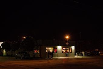 Exterior - Lopiez in Bucktown - Davenport, IA Pizza Restaurant