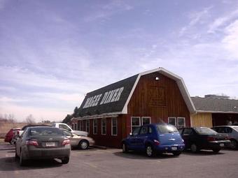 Exterior - Magee Country Diner in Waterloo, NY Diner Restaurants