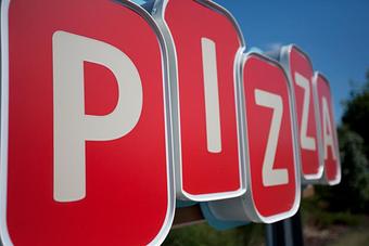 Exterior - Mancino's Pizzas and Grinders in across from Gilles - Fond du Lac, WI Pizza Restaurant