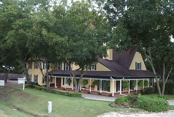 Exterior - Mapleshade Spa in Dallas, TX Restaurants/Food & Dining