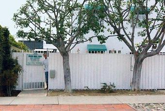 Exterior - Mar Mel Inn in Long Beach, CA Bed & Breakfast