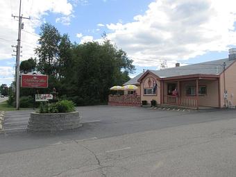 Exterior - Mekhong Thai Wells in Wells, ME Thai Restaurants