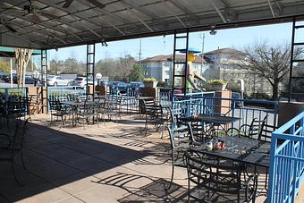 Exterior - Mellow Mushroom in Marietta, GA Pizza Restaurant