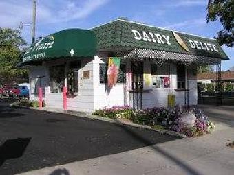 Exterior - Meusel's Dairy Delite in Dixon, IL Ice Cream & Frozen Yogurt