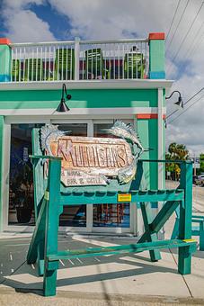 Exterior - Mulligan's Beach House Bar & Grill Jensen Beach in Jensen Beach, FL American Restaurants