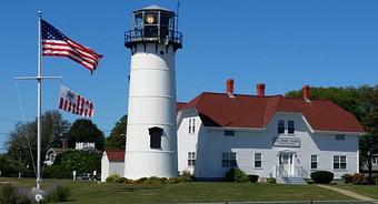 Exterior - New England Pizza in Across from The Liquor Locker - Chatham, MA Pizza Restaurant