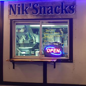 Exterior - Nik'snacks in Bend, OR Sandwich Shop Restaurants