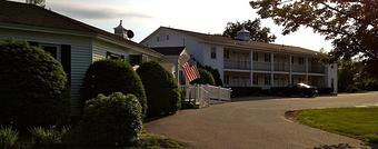 Exterior - O Bistro at The Inn on Main in Wolfeboro, NH Seafood Restaurants