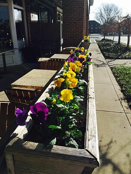 Exterior - Oakleys Bistro in Greenbriar - Indianapolis, IN American Restaurants