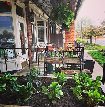 Exterior - Oakleys Bistro in Greenbriar - Indianapolis, IN American Restaurants