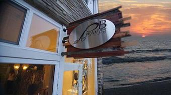 Exterior - OB Waves Salon in Ocean Beach - San Diego, CA Beauty Salons