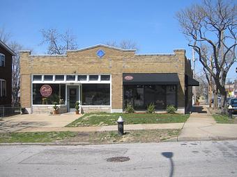 Exterior - Onesto Pizza & Trattoria in Princeton Heights, SOHA - Saint Louis, MO Pizza Restaurant