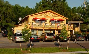 Exterior - Pauline's Cafe' & Restaurant in South Burlington, VT American Restaurants