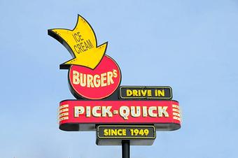 Exterior - PICK-QUICK Drive In in Auburn, WA Hamburger Restaurants