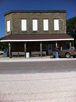 Exterior - Pinky's in Courtland, KS American Restaurants