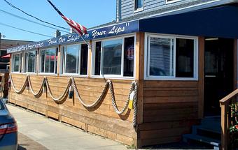 Exterior - Point Lookout Clam Bar in Point Lookout, NY Seafood Restaurants