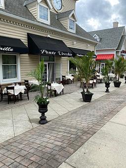 Exterior - Ponte Vecchio in Old Bridge, NJ Italian Restaurants