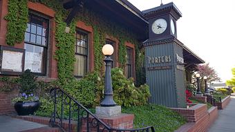 Exterior - Porters - Dining At The Depot in Medford, OR American Restaurants