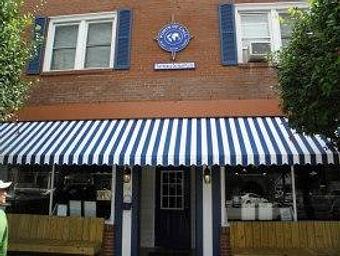 Exterior - Ports Of Call in Downtown Historic Southport - Southport, NC Bars & Grills