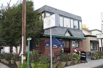 Exterior - Pub of Penn Valley in Penn Valley, PA American Restaurants