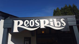 Exterior - Reo's Ribs in Hollywood, Portland, Oregon - Portland, OR Barbecue Restaurants