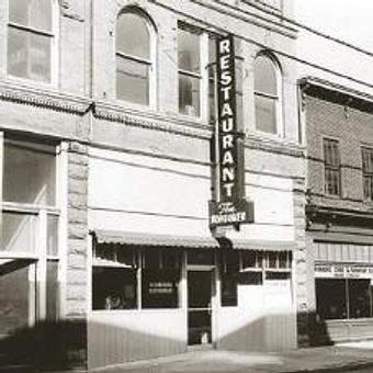 Exterior - Roanoker Restaurant in Roanoke, VA American Restaurants