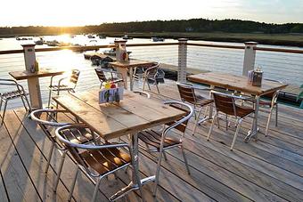 Exterior - Roht Marine in Marshfield, MA Restaurants/Food & Dining